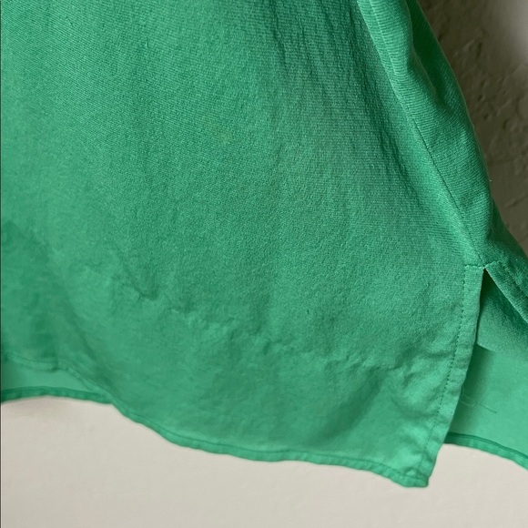 St. John sport vintage silk stretch green button blouse - Picture 10 of 12